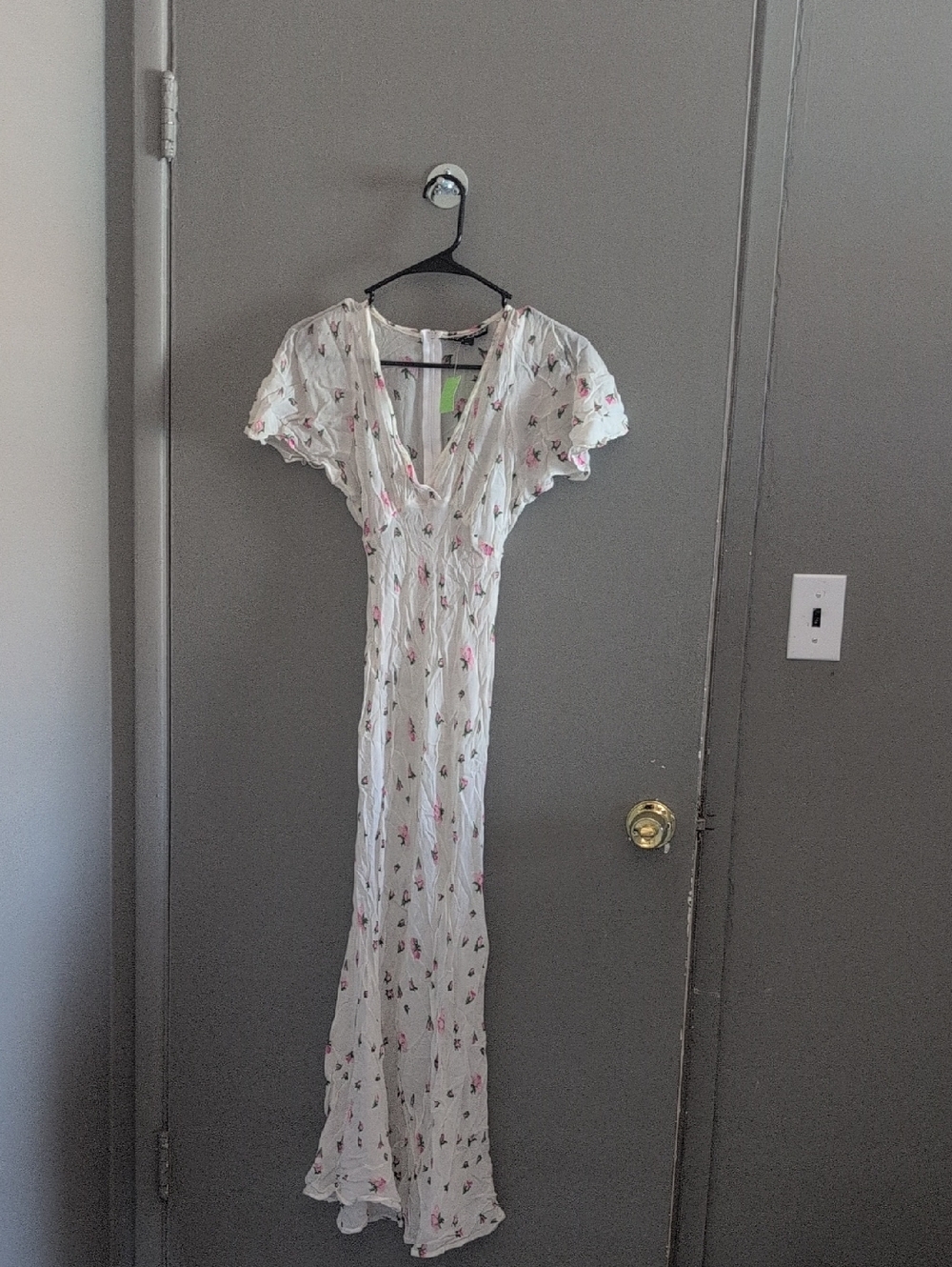 Betsey Johnsonhite Floral V-Neck Maxi Slip Dress